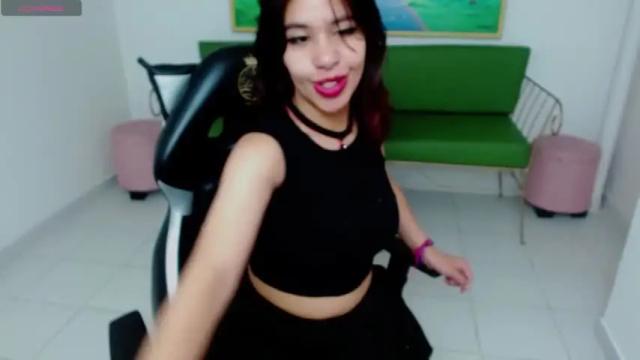 Image 12 of camila_vargass Stream on Chaturbate on 14 months ago