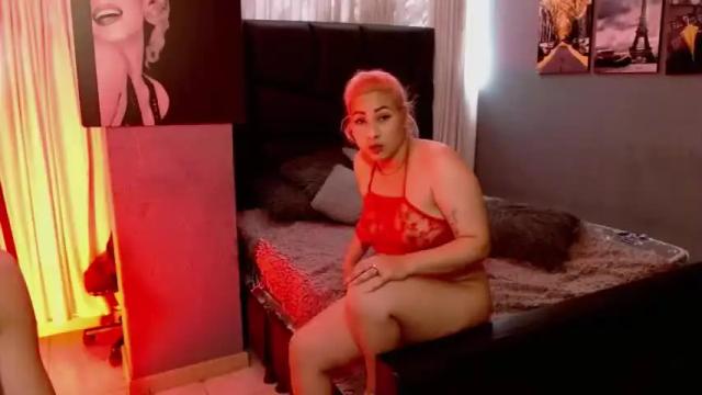 Image 7 of camila_villalba Stream on Chaturbate on 19 months ago
