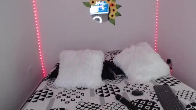 Thumbnail 3, camila_viniccy's Stream at Chaturbate, 14 months ago