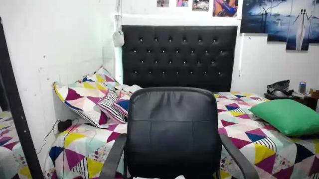 Image 10 of camilaa_f Stream on Chaturbate on 15 months ago