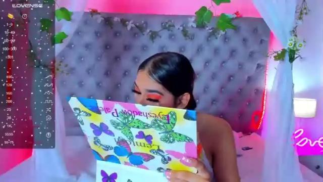 Image 8 of camilaa_harper Stream on Chaturbate on 15 months ago