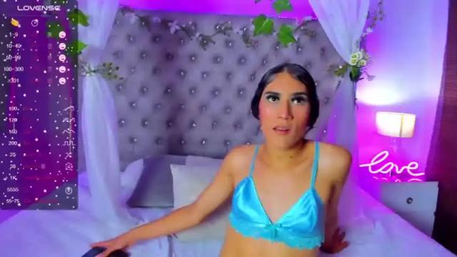 Image 11 of camilaa_harper Stream on Chaturbate on 15 months ago
