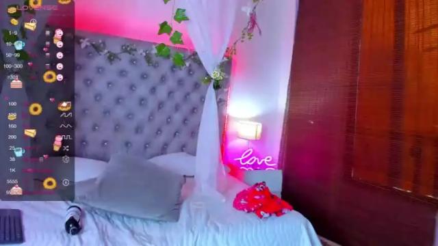 Image 11 of camilaa_harper Stream on Chaturbate on 15 months ago