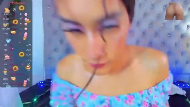Image 11 of camilaa_harper Stream on Chaturbate on 14 months ago