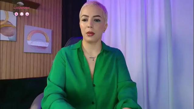 Image 4 of camilaachain Stream on Chaturbate on 26 days ago