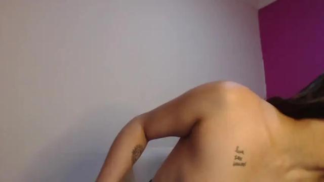 Image 2 of camilaht Stream on Chaturbate on 14 months ago