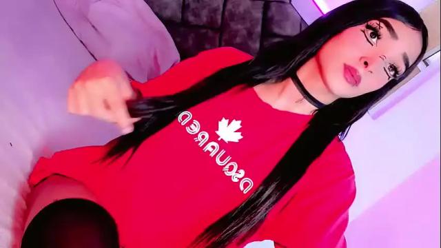 Image 11 of camilajhoones Stream on Chaturbate on 1 month ago