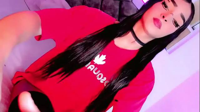 Image 12 of camilajhoones Stream on Chaturbate on 1 month ago