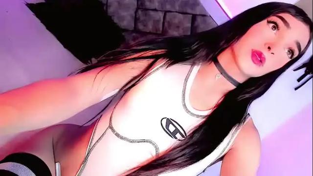 Image 7 of camilajhoones Stream on Chaturbate on 1 month ago