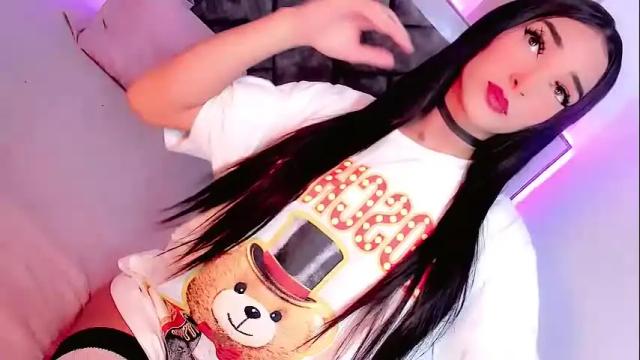Image 11 of camilajhoones Stream on Chaturbate on 1 month ago