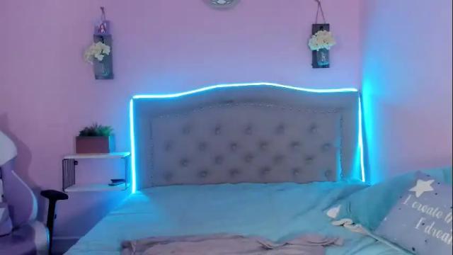 Image 4 of camilarivers Stream on Chaturbate on 1 month ago