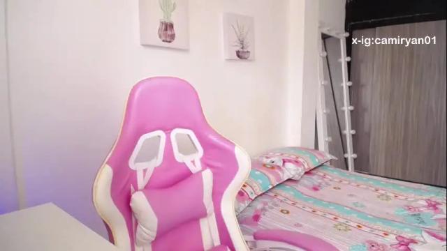 Image 4 of camilaryan Stream on Chaturbate on 1 month ago