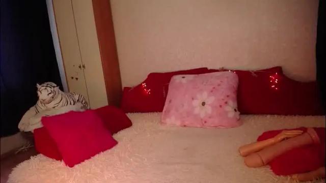 Image 8 of camilashine Stream on Chaturbate on 1 month ago