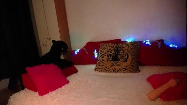 Image 7 of camilashine Stream on Chaturbate on 1 month ago