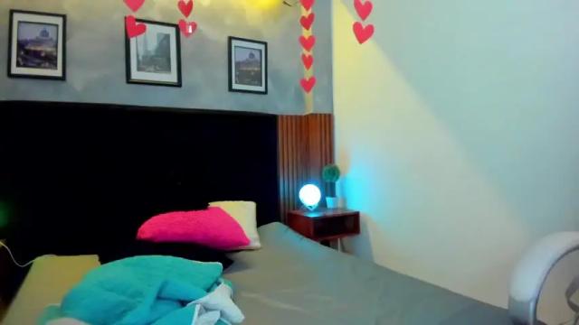 Image 3 of camilaysantiago31 Stream on Chaturbate on 14 months ago