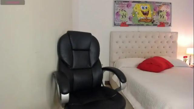 Image 4 of camileangel Stream on Chaturbate on 1 month ago