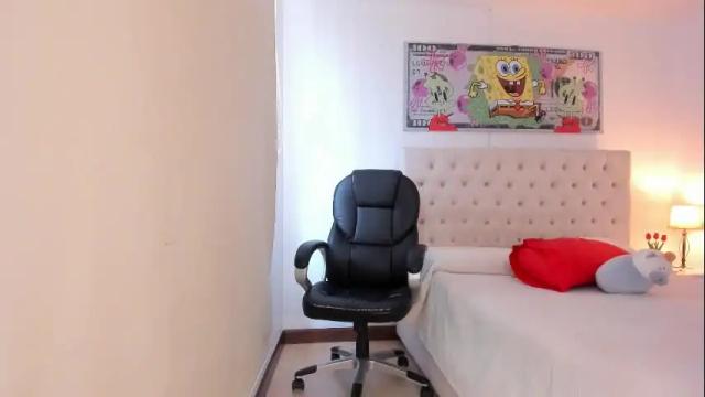 Image 7 of camileangel Stream on Chaturbate on 1 month ago