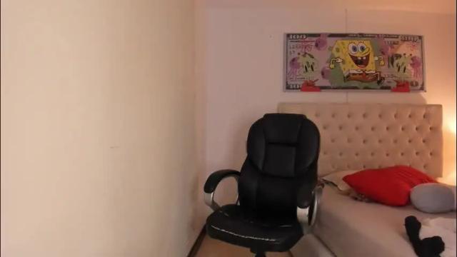 Image 4 of camileangel Stream on Chaturbate on 22 days ago