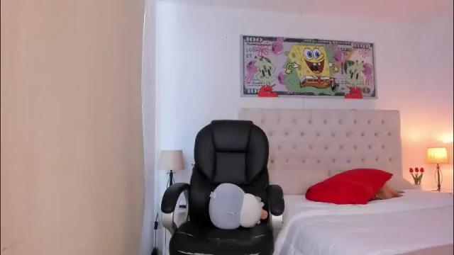 Image 8 of camileangel Stream on Chaturbate on 2 months ago