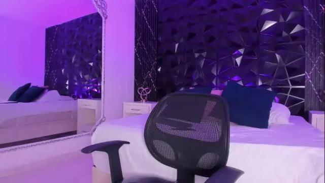 Image 12 of camileholmes_ Stream on Chaturbate on 2 months ago