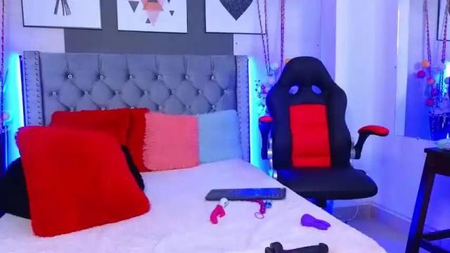 Image 12 of camilevasquez Stream on Chaturbate on 19 months ago