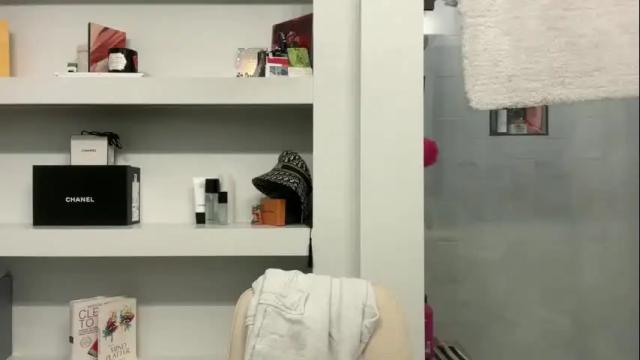 Image 4 of camiliakxoxo Stream on Chaturbate on 25 days ago