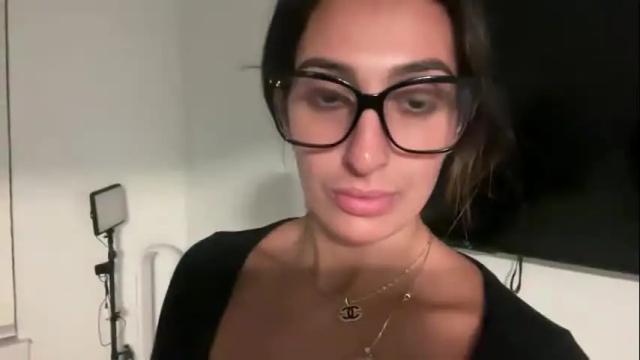 Image 10 of camiliakxoxo Stream on Chaturbate on 15 days ago