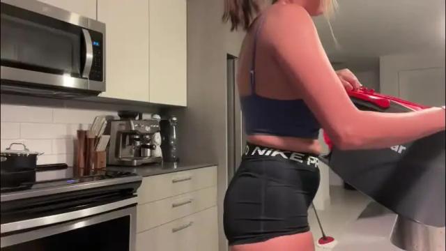 Thumbnail 1, camiliakxoxo's Stream at Chaturbate, 1 month ago