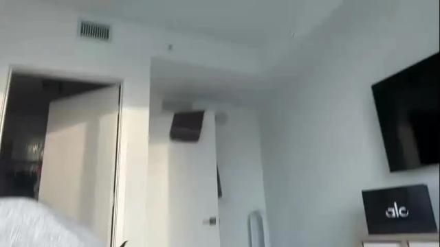 Image 6 of camiliakxoxo Stream on Chaturbate on 7 days ago