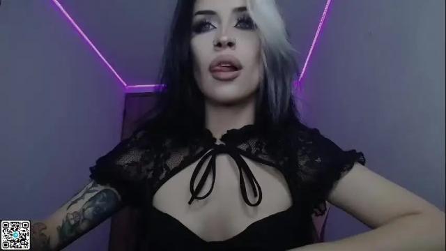 Image 4 of camille_666 Stream on Chaturbate on 3 months ago