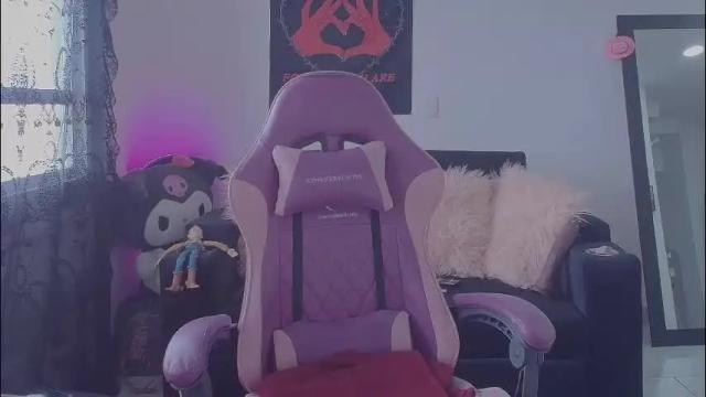 Image 3 of camille_666 Stream on Chaturbate on 1 month ago