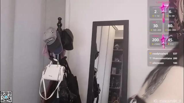 Image 12 of camille_666 Stream on Chaturbate on 2 months ago