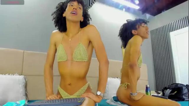 Image 12 of camille_cedrik Stream on Chaturbate on 4 days ago