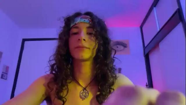 Image 8 of camille_delrey Stream on Chaturbate on 1 month ago