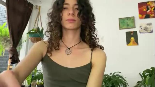 Image 12 of camille_delrey Stream on Chaturbate on 1 month ago