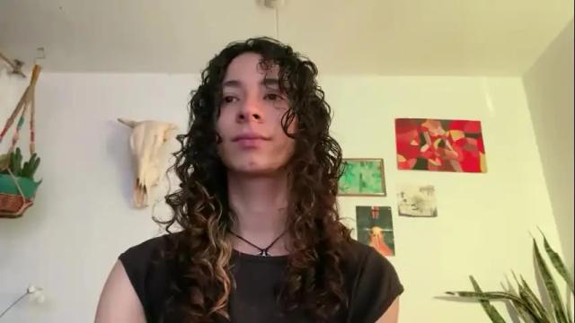 Image 3 of camille_delrey Stream on Chaturbate on 1 month ago