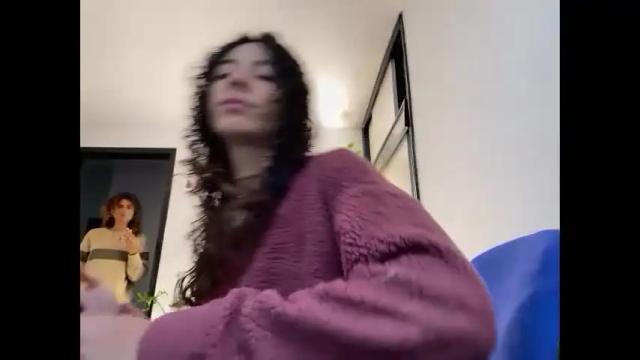 Image 3 of camille_delrey Stream on Chaturbate on 12 days ago