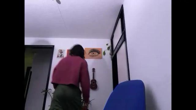 Image 6 of camille_delrey Stream on Chaturbate on 12 days ago