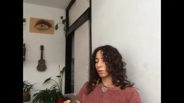 Image 4 of camille_delrey Stream on Chaturbate on 9 days ago