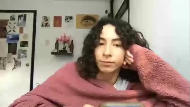 Image 6 of camille_delrey Stream on Chaturbate on 7 days ago
