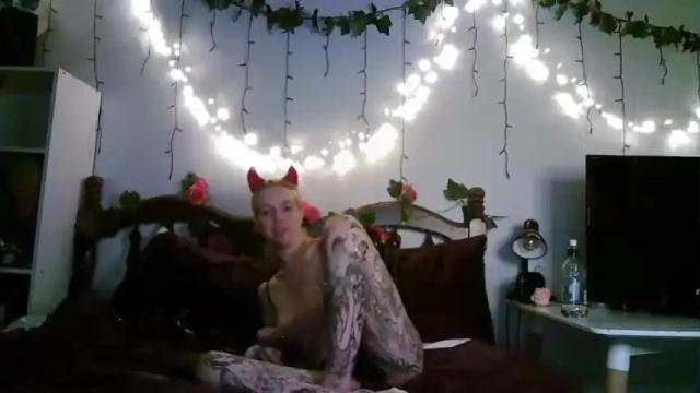 Image 7 of camille_deville Stream on Chaturbate on 18 months ago