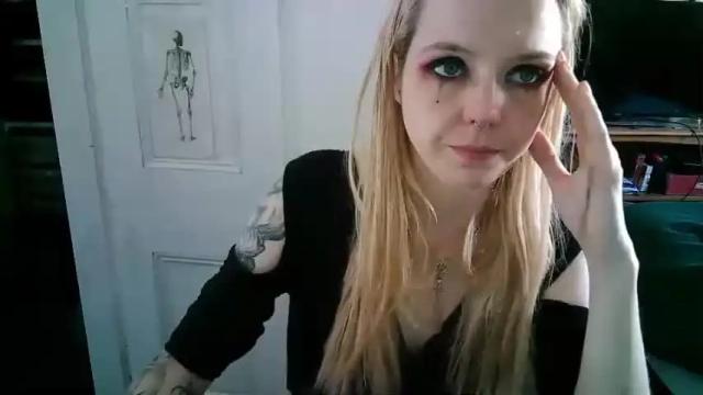 Image 7 of camille_deville Stream on Chaturbate on 11 months ago