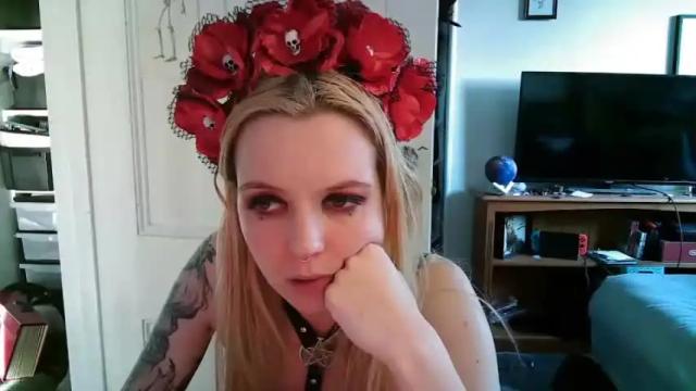 Image 10 of camille_deville Stream on Chaturbate on 11 months ago