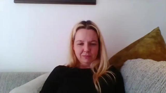 Image 7 of camille_deville Stream on Chaturbate on 15 months ago
