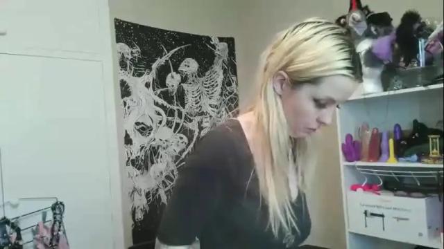 Image 7 of camille_deville Stream on Chaturbate on 1 month ago