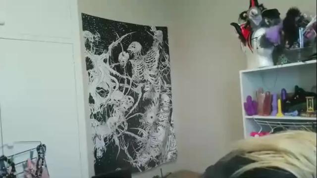 Image 8 of camille_deville Stream on Chaturbate on 1 month ago