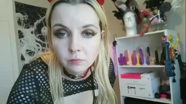 Thumbnail 3, camille_deville's Stream at Chaturbate, 1 month ago