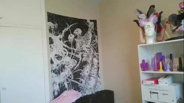 Image 3 of camille_deville Stream on Chaturbate on 21 days ago