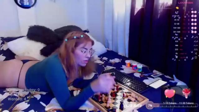 Image 12 of camille_rossee Stream on Chaturbate on 15 months ago