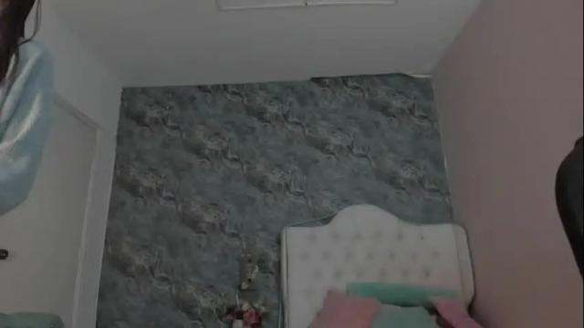 Image 4 of camillen_pettid Stream on Chaturbate on 1 month ago